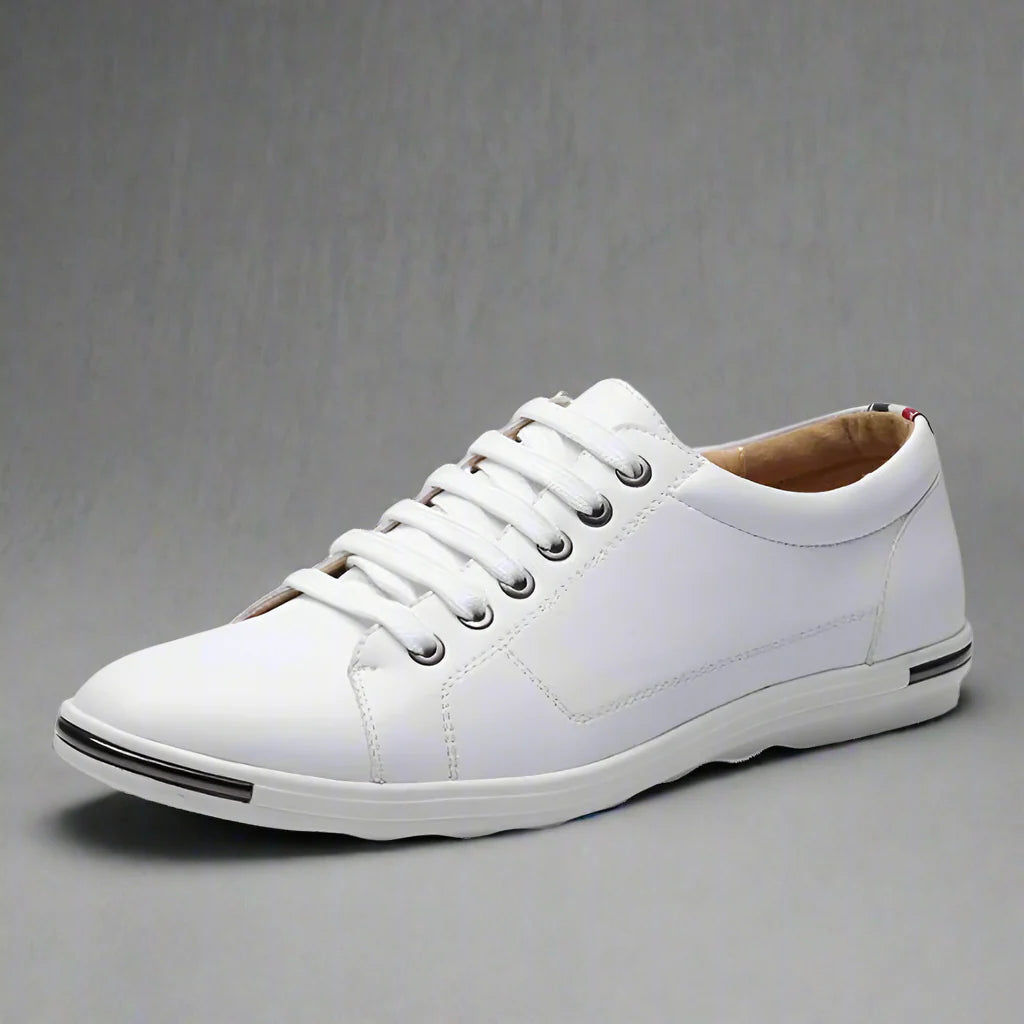 Tavric Accent Sneakers